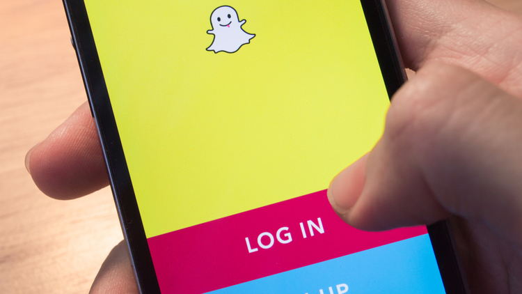 How to Hack Someone’s Snapchat Without Them Knowing